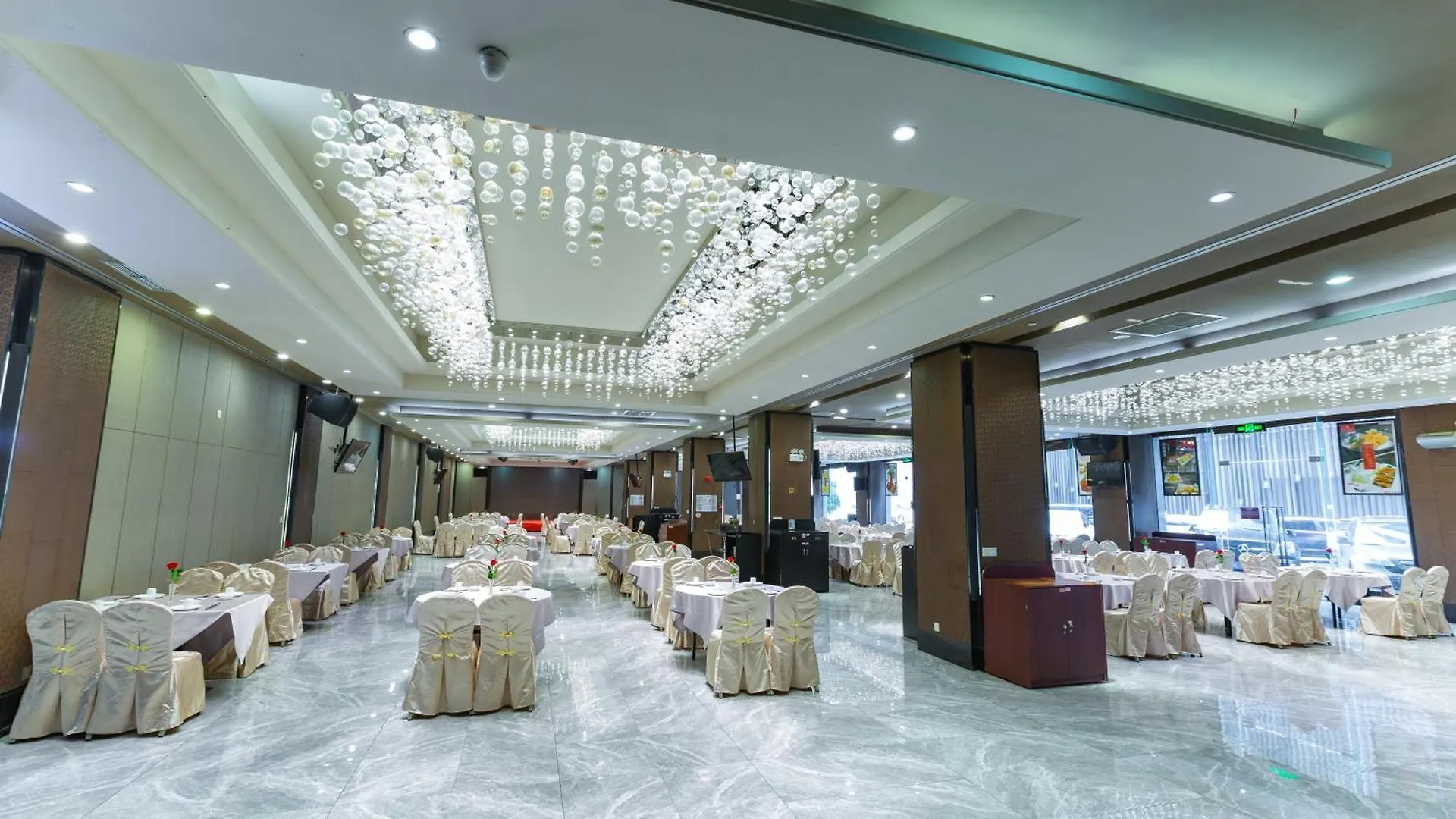 Zhuhai Palm Spring Hotel 5*,  China